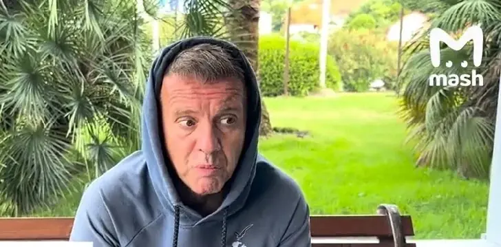 «Завербован спецслужбами»: нейросеть объяснила, куда исчез звезда 90-х Андрей Губин