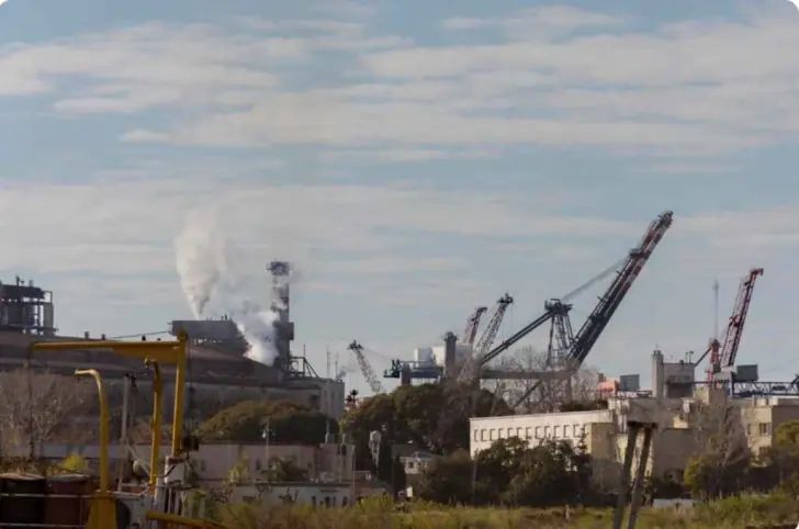 Уфимцев напугал столб дыма в районе Черниковки 