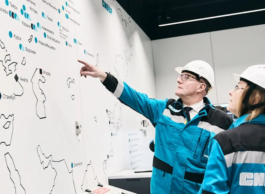 СИБУР инициировал антидемпинговое расследование против Азербайджана на фоне осложнения отношений с ним