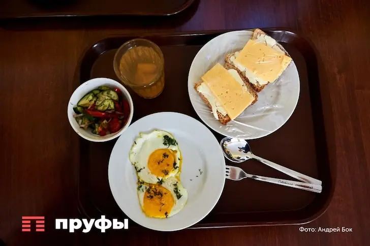 Здоровый завтрак: четыре продукта, которые нельзя есть утром