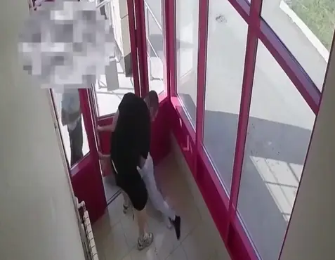 Избил из-за ревности: Бастрыкин взял на контроль дело о жестоком избиении девушки в Туймазах