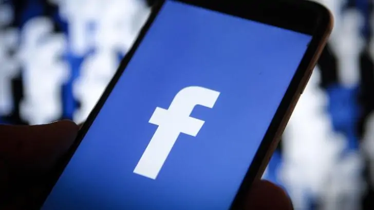 Роскомнадзор заблокировал Facebook в России
