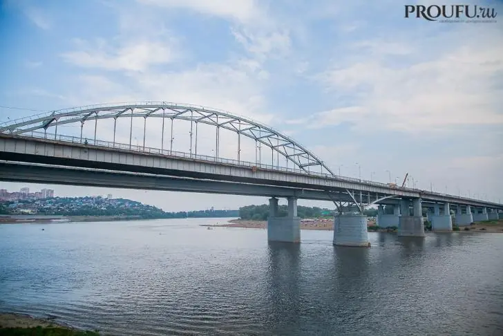 На Павловском водохранилище спасли мужчину, который не смог выбраться на сапборд после падения в воду