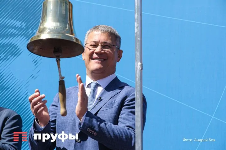 Управделами главы Башкирии заказали размещение в «Медиалогии». А потом Хабиров занял 7 место в рейтинге губернаторов