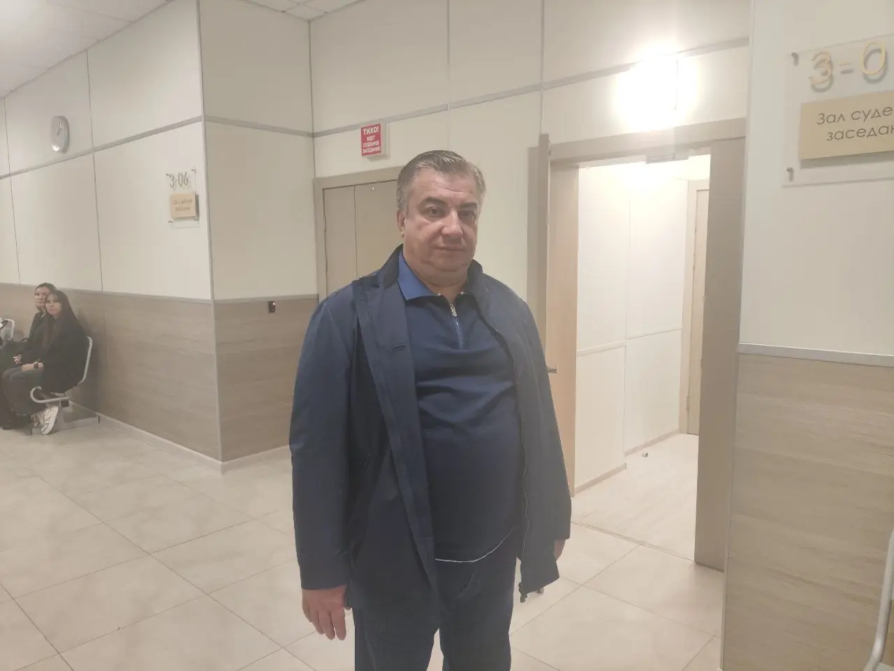 «Сил нет терпеть этот беспредел»: бизнесмена-профессора из Уфы оставили под домашним арестом 