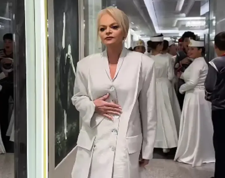 Покупательница нашла способ вернуть деньги за квартиру Долиной: как это произойдет