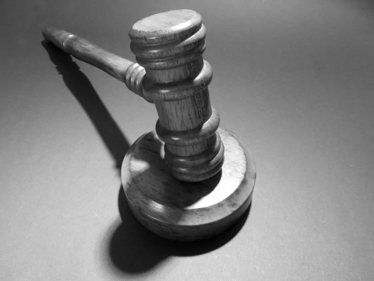 Правительство РФ одобрило законопроект татарстанских депутатов о наказании релокантов за антивоенные высказывания