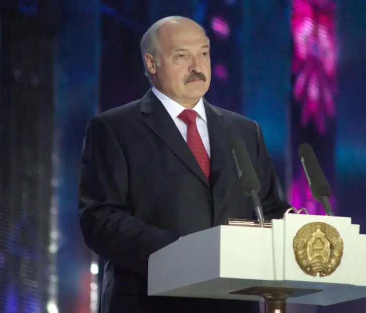 Александр Лукашенко объяснил жесткие высказывания в адрес Зеленского