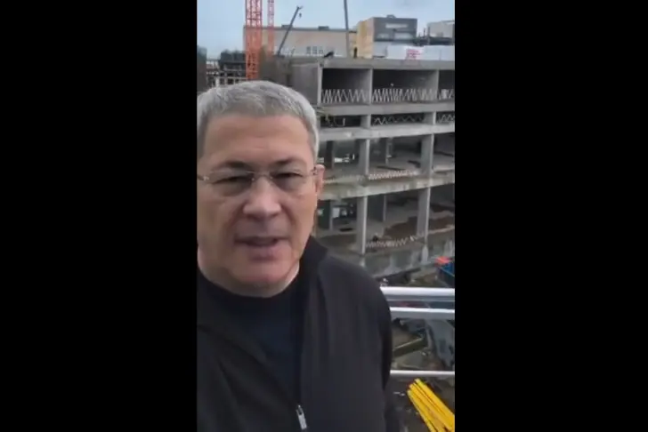 «Работа идёт!»: Хабиров проверил, как «подрастают» семь башен межвузовского кампуса в Уфе
