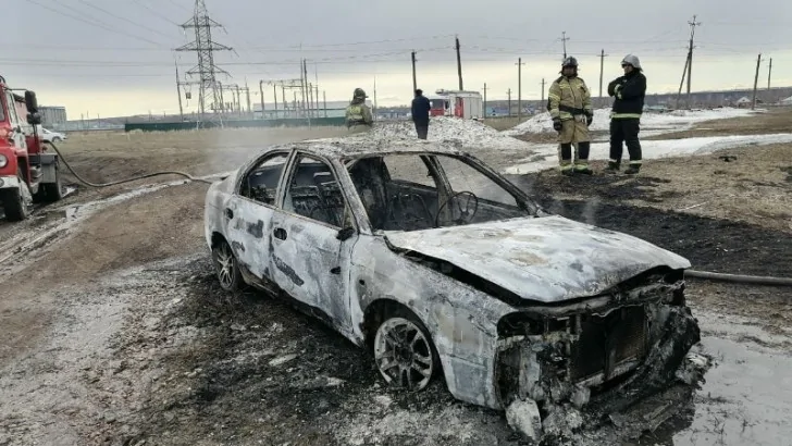 В Башкирии мужчина сгорел заживо в своем автомобиле