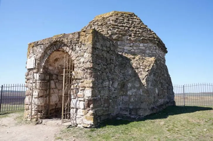 Древнейший Мавзолей Тура-хана в Башкирии может получить международный статус