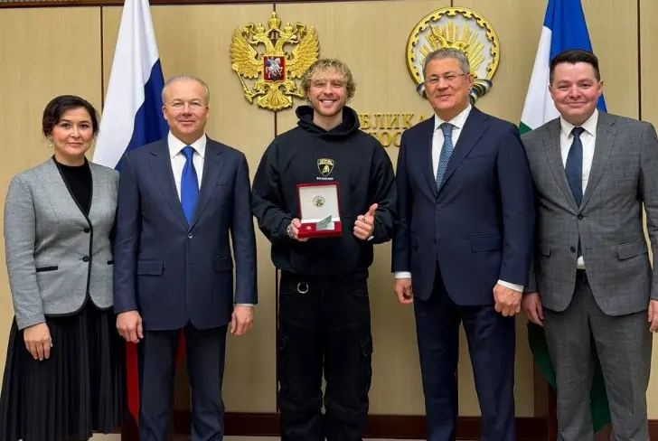 Более 1000 подписей и требование наказать чиновников: за что Крида могут лишить звания в Башкирии