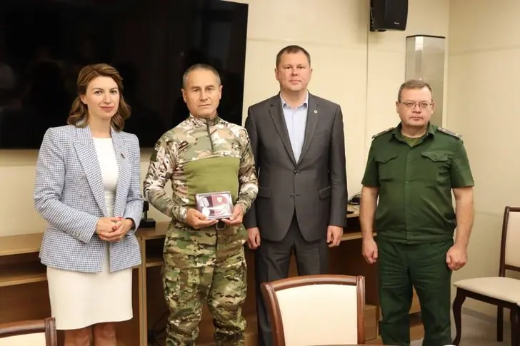 Бизнесмену из Башкирии вручили медаль «За отвагу» за спасение товарищей на СВО
