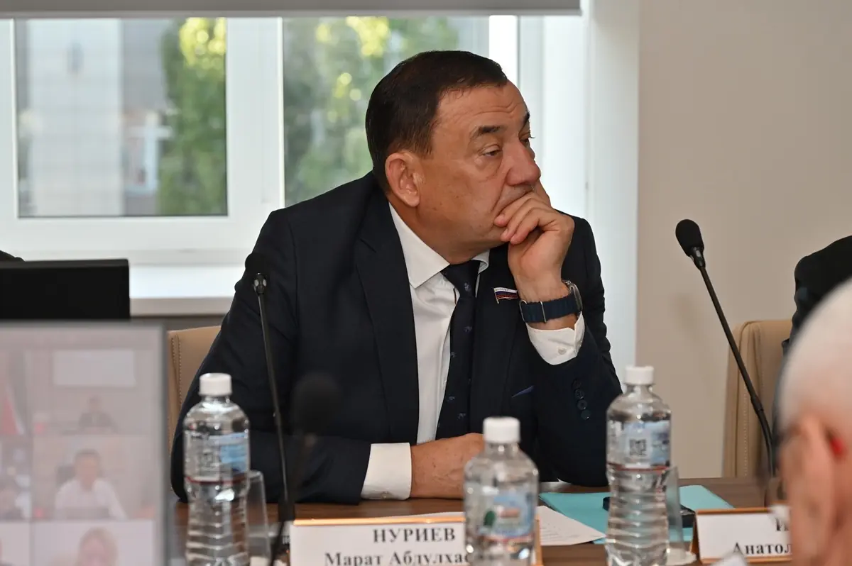 Депутат от Татарстана предложил изъять деньги у должников и отремонтировать сети ЖКХ
