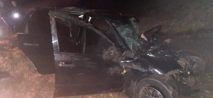 В Башкирии легковушка столкнулась с КамАЗом: два человека погибли