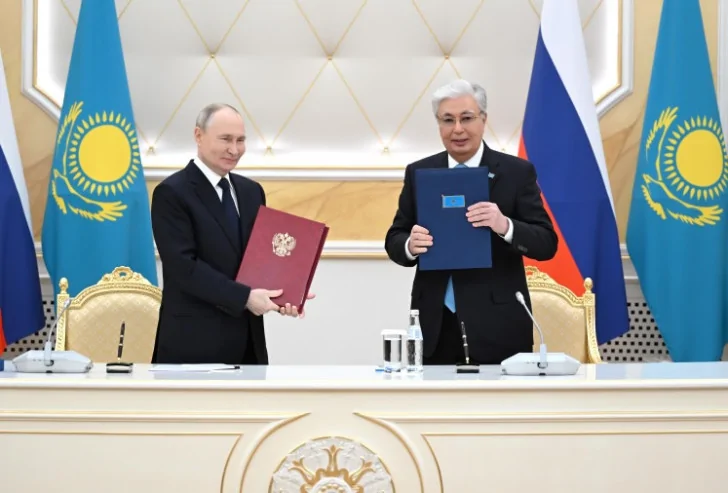 Стало известно, как долго беседовали Токаев и Путин в Астане