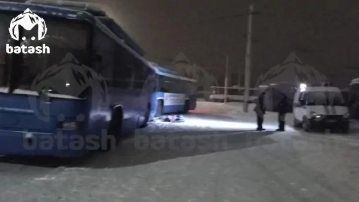 В Башкирии водителя насмерть задавило между троллейбусами