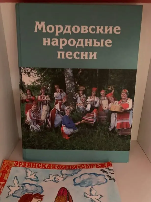 библио4.jpg