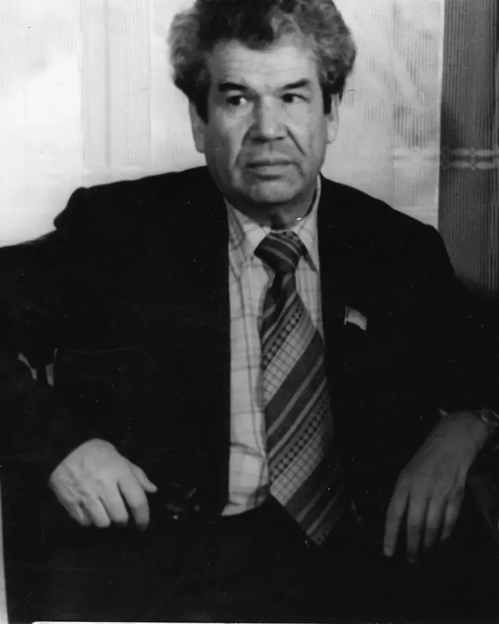 Мустай Карим.jpg