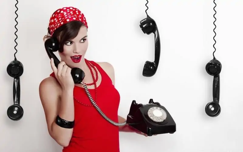 telefon.jpg