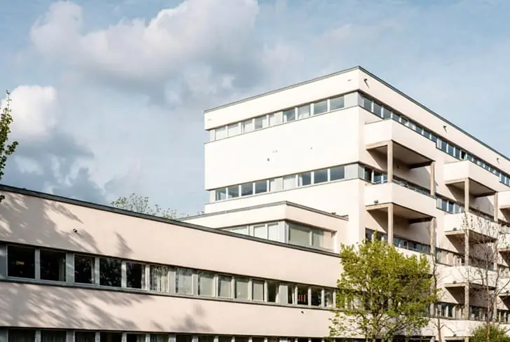 Послевоенный модернизм, Nachkriegsbau (1).jpg