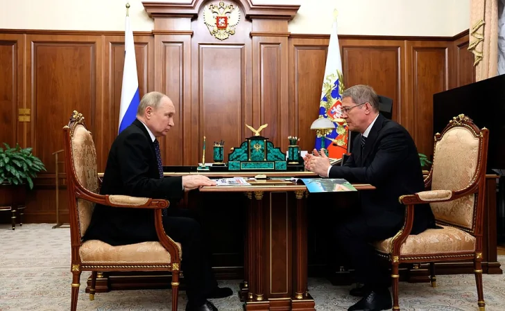 Хабиров и Путин.jpg