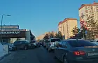 В очереди Лексусы и Прадо: в последние дни Макдоналдса в Уфе очереди на Макавто