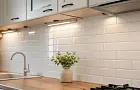 Керамическая плитка для кухни уходит в прошлое: в моде для фартука совершенно иные решения 
