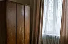 Покупные ароматизаторы в прошлом: затхлость в шкафу поможет убрать старая занавеска