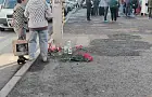 Стихийный мемориал погибшим появился у ТЦ «Солнечный» в Стерлитамаке