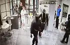 Люди в масках пришли в здание редакции МК: подробности
