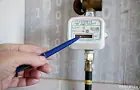 Сотрудники газовой службы «на пороге», обязаны ли граждане их впускать: объяснение юриста 