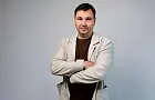 «На морях пьют, чтобы повысить дофамин». Нарколог - о том, как от некачественного спирта слепнут и умирают люди