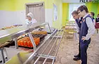 Запрет «налички» в школах и повышение тарифа на вывоз мусора: главные темы оперативного совещания с Хабировым 31 августа