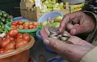 Жалобы россиян на дорогие продукты достигли рекордной отметки