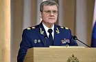 Юрий Чайка попросил Медведева увеличить зарплаты прокурорам в несколько раз