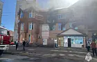 Люди выпрыгивают из окон горящего ТЦ в Башкирии, трое погибли