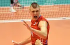 Бывшего игрока уфимского «Урала» выгнали из самолета из-за слишком длинных ног