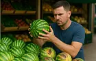 Арбузы в июле: брать или не брать?