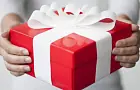 Россияне составили список худших подарков на Новый год