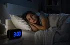 Почему мы просыпаемся именно в 3 часа ночи: объяснение ученых