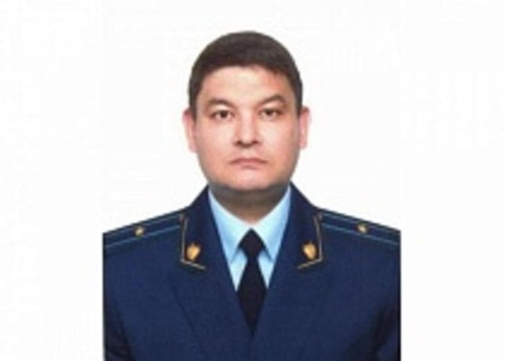 Прокуроры районов башкортостана. Идрисов Айтуган ФАЗИТОВИЧ. Прокурор Янаульского района. Зулькарнаев прокурор Янаульского района. Прокуратура Благоварского района