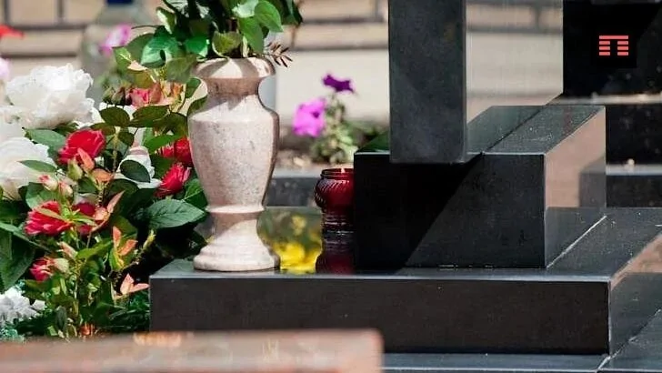 В Уфе подготавливают кладбища ко Дню поминовения