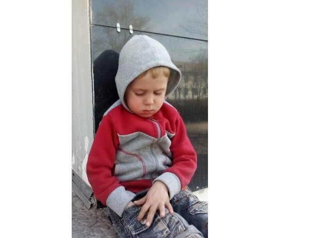 пропал годовалый ребенок. годовалый мальчик в лесу. дети первого года жизни. ребенок 1 год. башкирия ребенок 1 год.