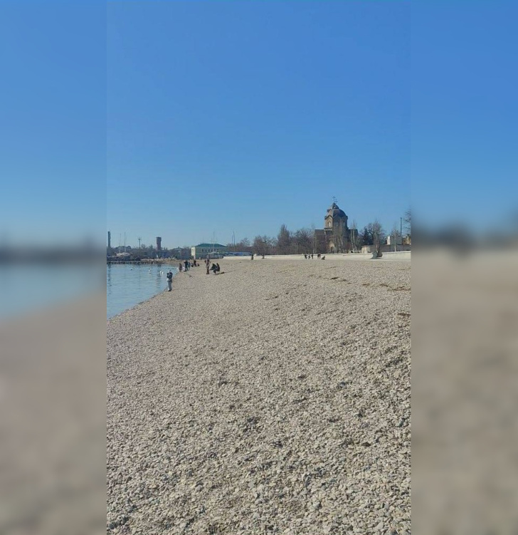 imgonline-com-ua-Frame-blurred-0BDaQwq1Fpja.jpg