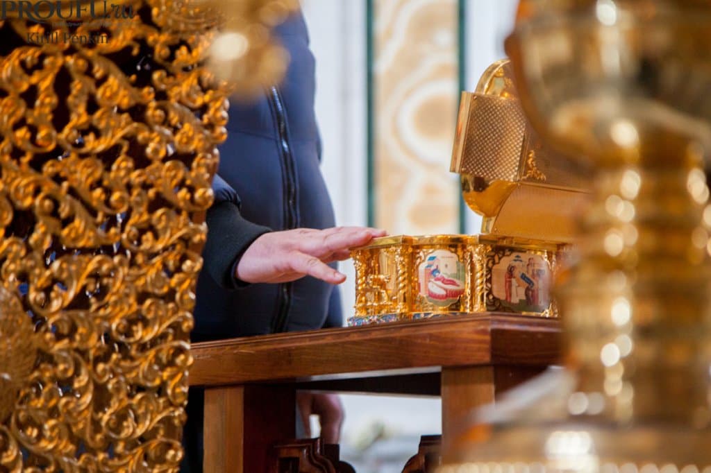 церковь матроны в москве мошии. мощи матроны график. покровский монастырь мощи матроны. мощи св матроны. мощи матроны московской.