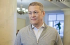 Радий Хабиров иронично поблагодарил «коллег», которые покинули Россию