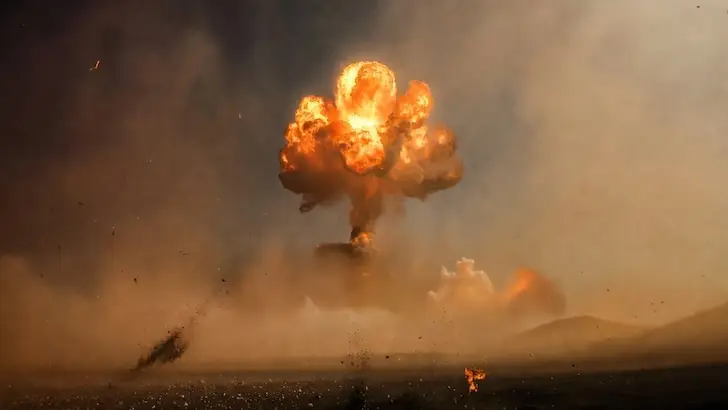 Медведев: Рооссия применит ядерное оружие по Украине при одном условии