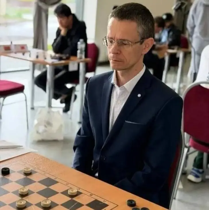 Гроссмейстер из Башкирии стал чемпионом мира по шашкам